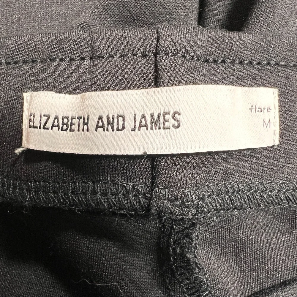 Elizabeth and James Black Front Seam, Stretch, Flare Dress Pants, Size Medium - Picture 6 of 8